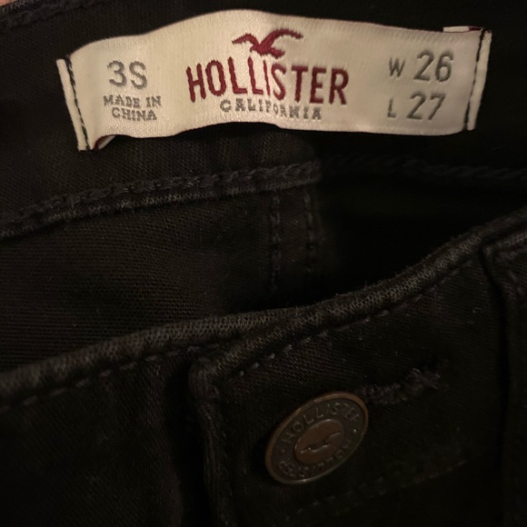 Women’s Hollister Skinny Jeans - Picture 2 of 2